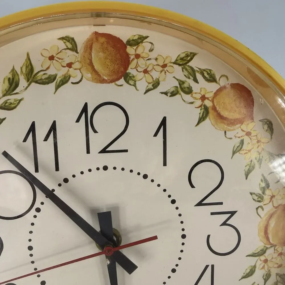 Vtg Spartus Peach Flowers Plastic Electric Kitchen Wall Clock Retro Yellow 10